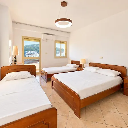 Huge Views 2br Ap X Kitchen, Parking, 2 Min Apartment *