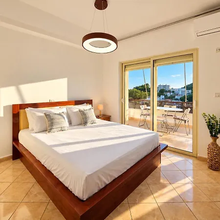 Apartment Huge Views 2br Ap X Kitchen, Parking, 2 Min Himarë