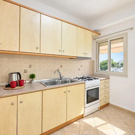 Apartment Huge Views 2br Ap X Kitchen, Parking, 2 Min Himarë