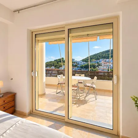 Huge Views 2br Ap X Kitchen, Parking, 2 Min Apartment