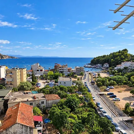 Huge Views 2br Ap X Kitchen, Parking, 2 Min Apartment Himarë